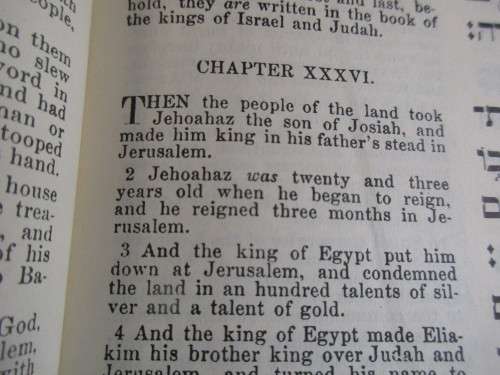 THE HOLY SCRIPTURES OF THE OLD TESTAMENT HEBREW AND ENGLISH  1966