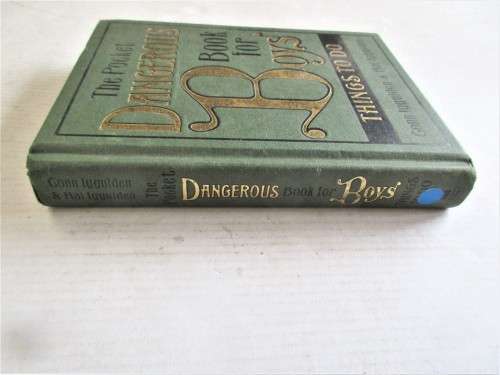 THE POCKET DANGEROUS BOOK FOR BOYS THINGS TO DO 2007 FIRST EDITION  HARPER COLLINS