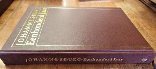 JOHANNESBURG EEN HONDERD JAAR