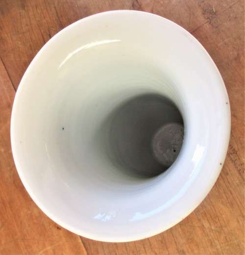 KANGXI BLUE AND WHITE VASE