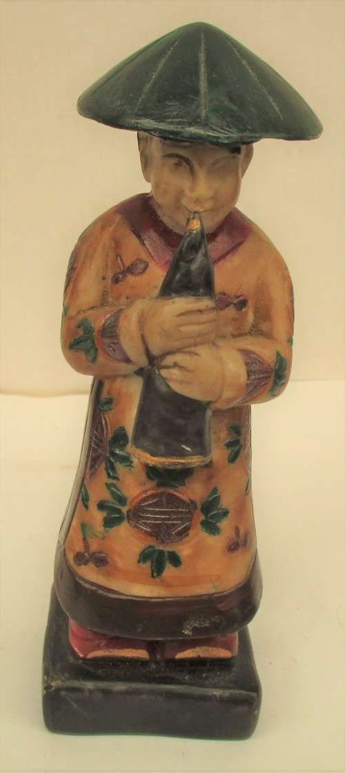 4 CHINESE  HANDPAINTED RESIN MUSICIANS PLAYING FLUTES, GUITARS