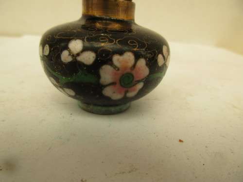 BEAUTIFUL CLOISONNE PEPPERETTE