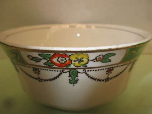 BEAUTIFUL ALFRED MEAKIN SUGAR BOWL