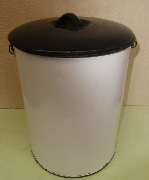 WHITE AND BLACK ENAMEL  BUCKET WITH LID
