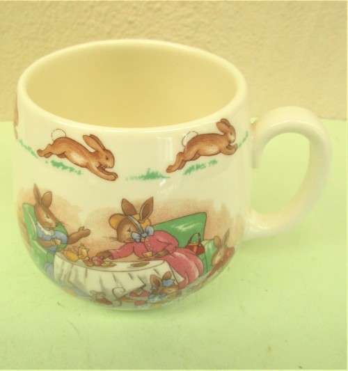 ROYAL DOULTON BUG NEW CONDITION BUNNYKINS SERIES