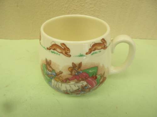 ROYAL DOULTON BUG NEW CONDITION BUNNYKINS SERIES