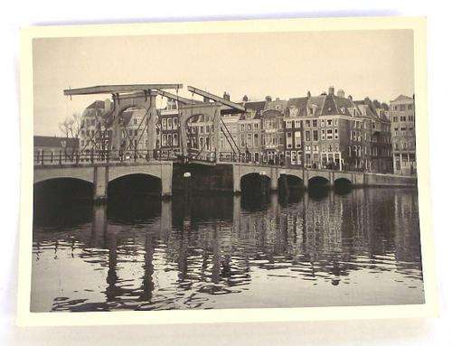 PHOTOGRAPH OF AMSTERDAM