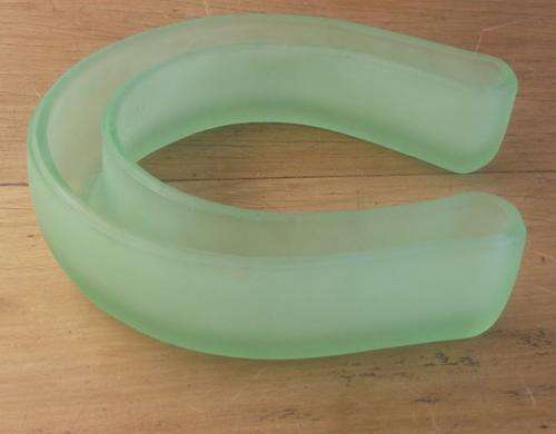 GREEN FROSTED HORSESHOE POSY VASE