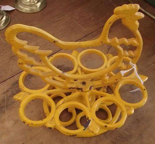 CAST IRON EGG HOLDER