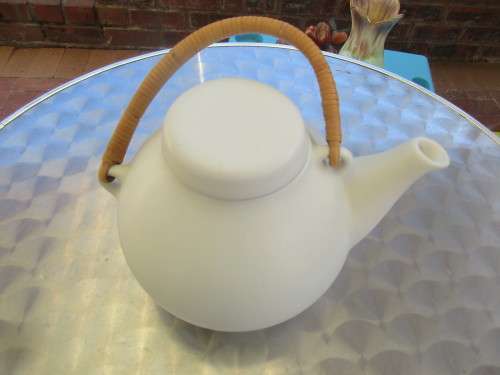 ARABIA FINLAND MATT WHITE TEAPOT WITH WICKER HANDLE