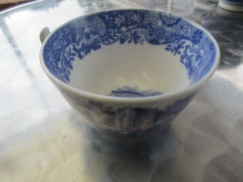 SET OF  FOUR COPELAND SPODE ITALIAN BLUE AMD WHITE CUPS