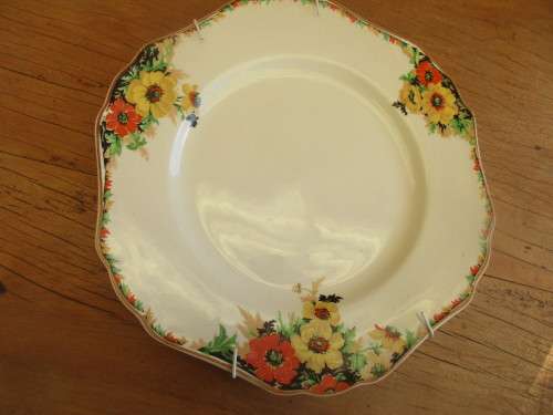 BEAUTIFUL MADDOCK WAVERLEY PLATE C 1930`S
