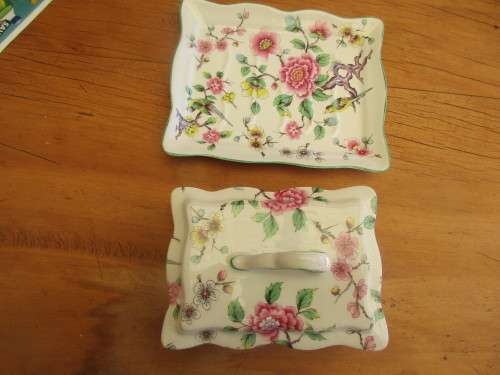 JAMES KENT OLD FOLEY BUTTER DISH WITH LID