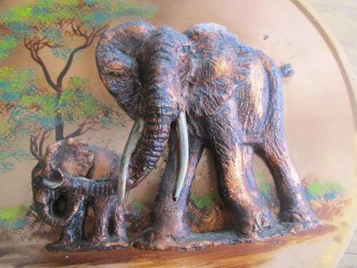 BEAUTIFUL GASTONE COPPER ELEPHANT AND CALF PLAQUE. MEMORIES OF RHODESIA