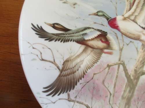 BEAUTIFUL IMARI JAPAN DISPLAY PLATE WITH JAPANESE CRANES