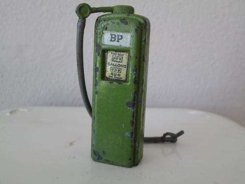 MECCANO: DINKY TOYS - GREEN BP PETROL TANK