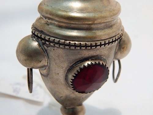 A BEAUTIFUL ORIENTAL SILVER POT