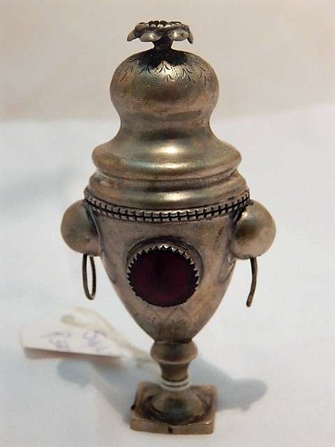 A BEAUTIFUL ORIENTAL SILVER POT