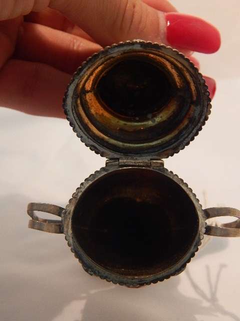 A BEAUTIFUL SILVER ORIENTAL POT