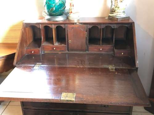 GEORGIAN MAHOGANY DROP FRONT BUREAUX  CIRCA 1800 (MORE THAN 200 YEARS OLD!!!!!)