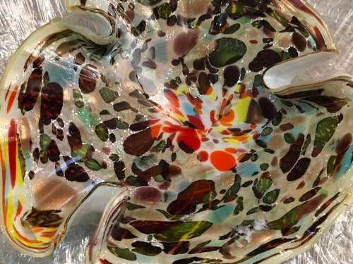 VINTAGE MURANO GLASS VETRO ARTISTICO VENEZIA  TUTI FRUITY BOWL (ORIGINAL LABEL)