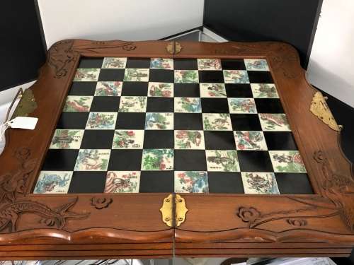 STUNNING CHINESE STONE CHESS SET WITH FOLDABLE BOARD WITH DRAWERS FOR PIECES