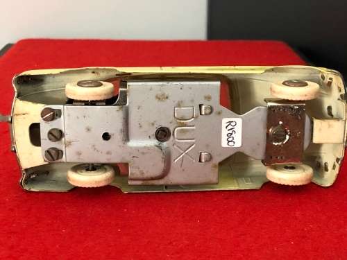 VINTAGE DOX TIN PLATE WIND UP CAR