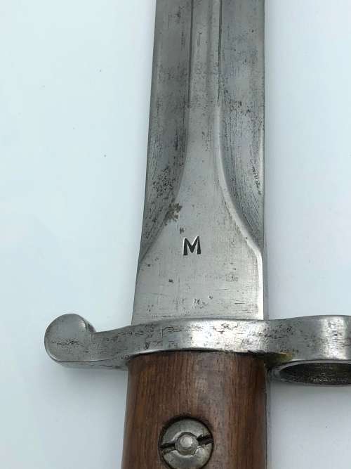 B3) BRITISH MODEL 1888 BAYONET WITH SCABBARD