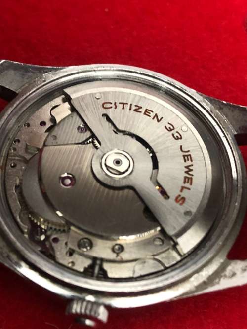 VINTAGE CITIZEN CRYSTAL 7  WATCH 33 JEWELS WATCH