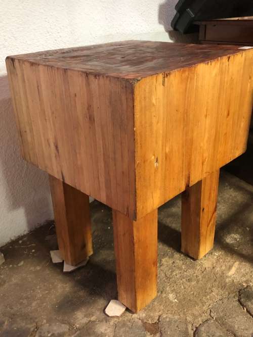 ORIGINAL VINTAGE BUTCHERS BLOCK