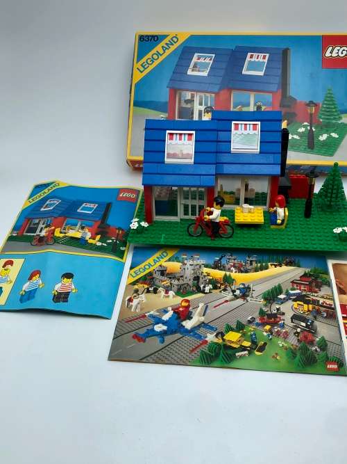 VINTAGE LEGOLAND 6370 WITH BOX AND PAMPHLET