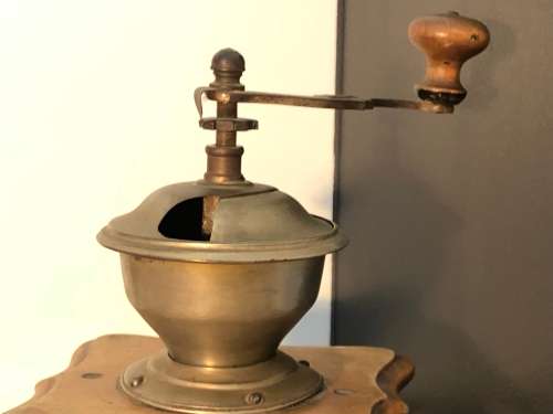 VINTAGE GERMAN COFFEE GRINDER
