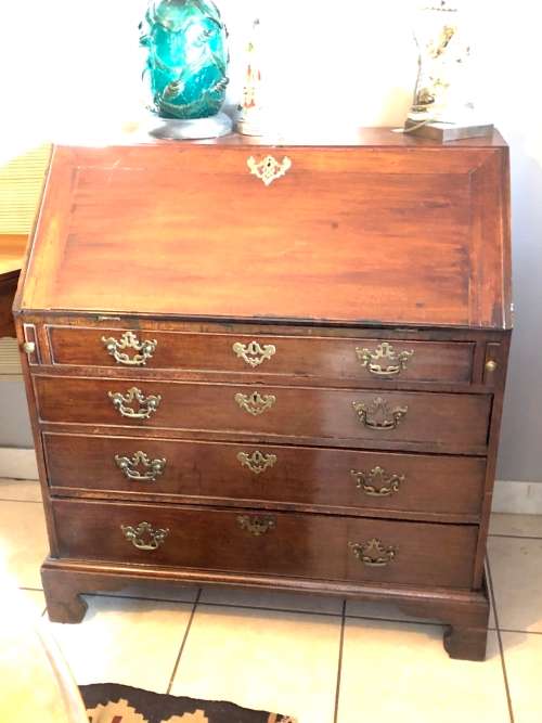 GEORGIAN MAHOGANY DROP FRONT BUREAUX  CIRCA 1800 (MORE THAN 200 YEARS OLD!!!!!)
