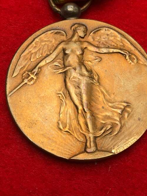 024)WW1 BELGIUM VICTORY MEDAL