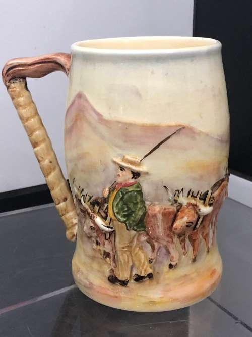 RARE FIELDINGS SARIE MARAIS MUSICAL MUG
