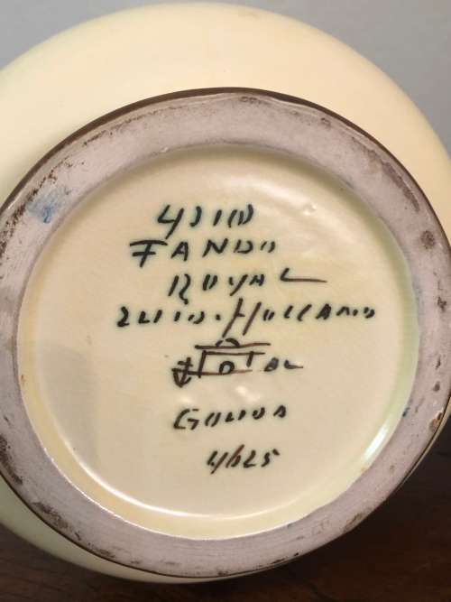 LARGE ROYALZUID GOUDA JUG WITH HANDLE