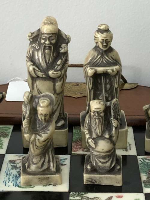 STUNNING CHINESE STONE CHESS SET WITH FOLDABLE BOARD WITH DRAWERS FOR PIECES