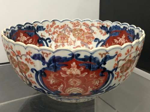 STUNNING 1800s IMARI BOWL (SIGNED)