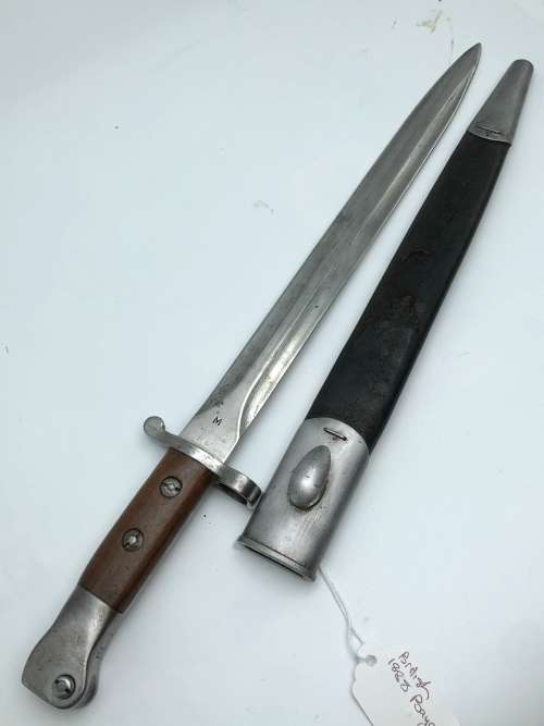 B3) BRITISH MODEL 1888 BAYONET WITH SCABBARD