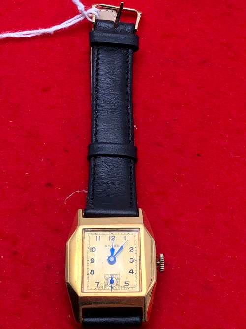 W36) VINTAGE SWISS ART DECO GOLD PLATED MANUAL GENTS WATCH (UNUSED)