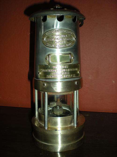 E.THOMAS + WILLIAMS MINING SAFETY LAMP IN GOOD CONDITION