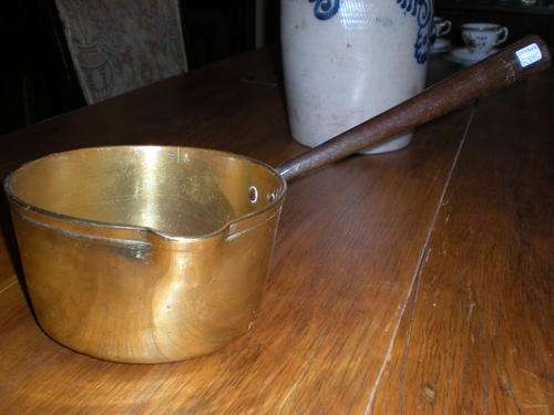 SOLID BRASS VICTORIAN POT MARKED BY MAKER