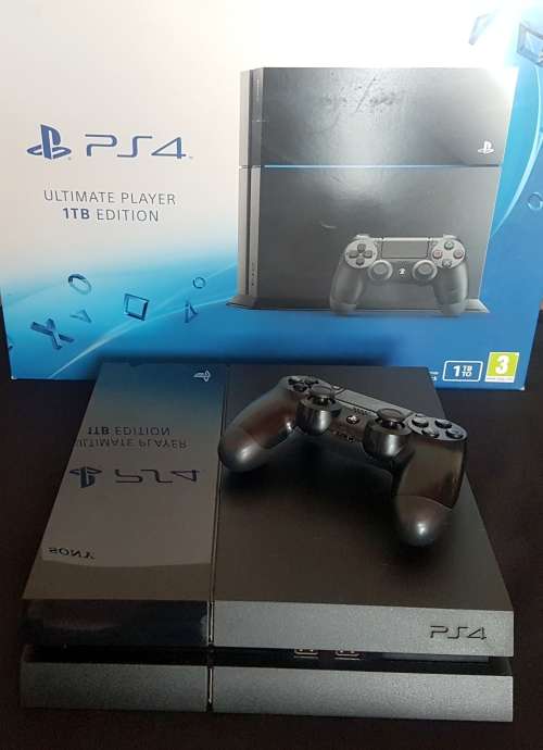 PS4 1TB Console and 18 Games