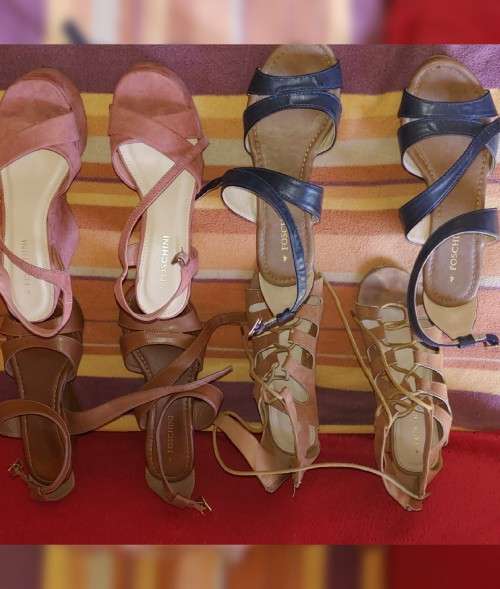 Size 4 ladies shoes for sale (4 pairs)