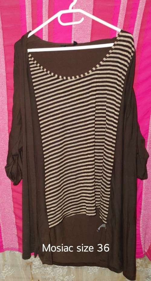 Ladies clothing for sale. 6 Pieces. See pics