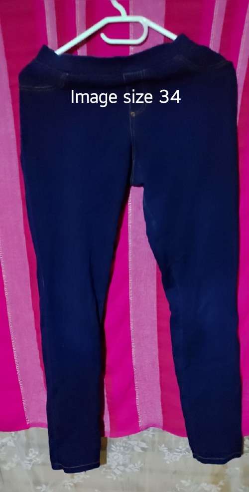 Ladies Jeans for sale. 4 items