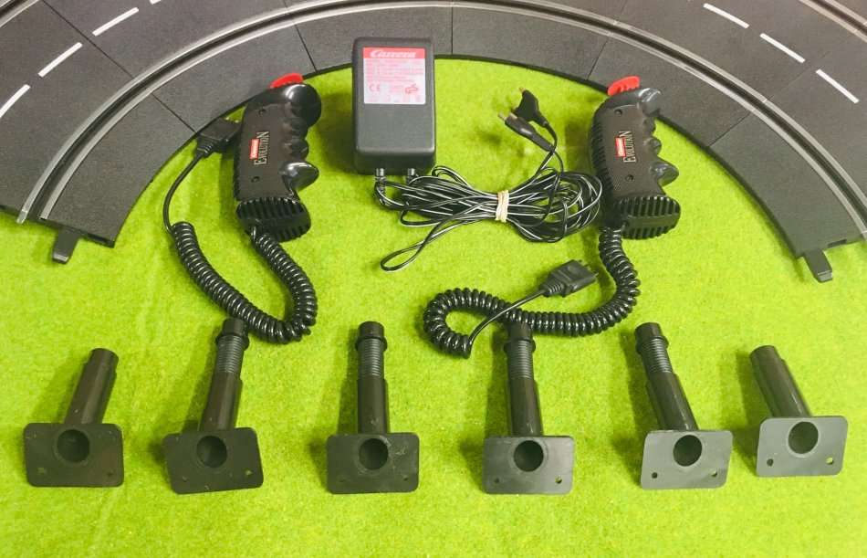 6 PCE Carrera Evolution 60 Degree Curved Track 127502 + Slot Car Speed Controller 1/24 & 1/32