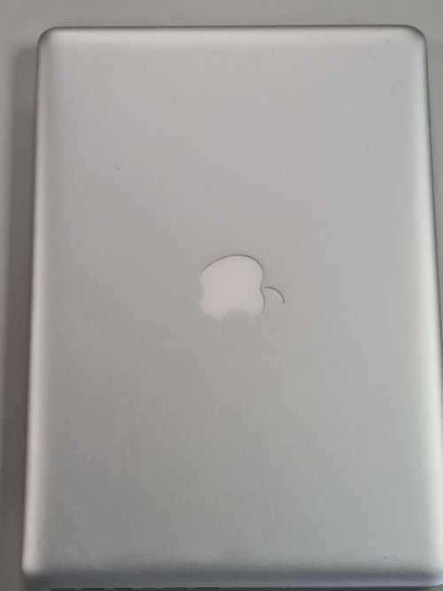 MacBook Pro 13.3-inch | Core i5 2.5GHz | 16GB RAM | 500GB HDD