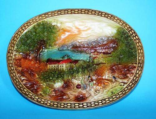 Kitsch Wall Plaque R80