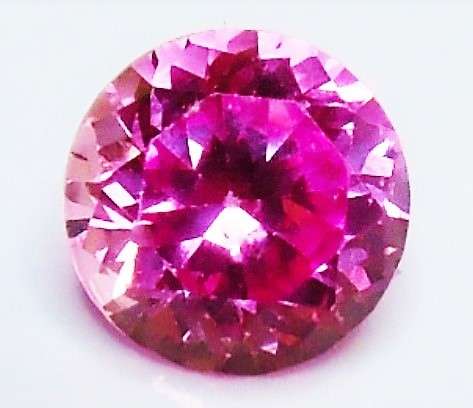 Pink Sapphire (Lab grown), 4.97ct. (VS)